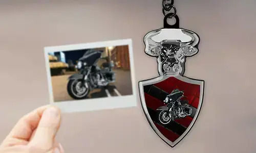 gallery-bull-keychain-shield-car-2