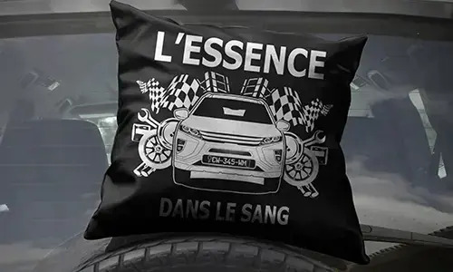 gallery-pillow-with-car-3