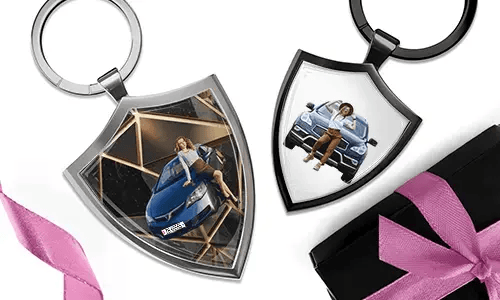 Porte-clés voiture en forme de bouclier – excellent cadeau pour ta petite amie
