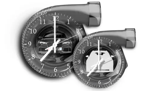 Dark Grey Wall Clock Turbine