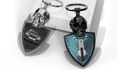 Schedel Sleutelhanger met Auto