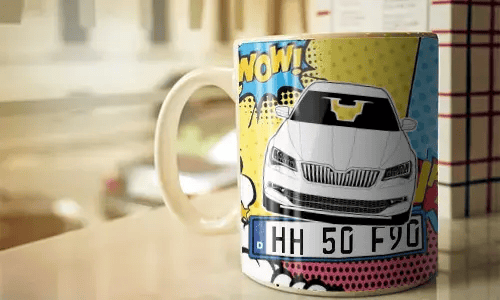 4 auto comic on the table