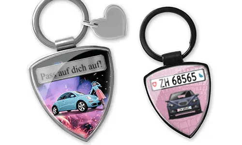 Shield keychain with girlfriend photo