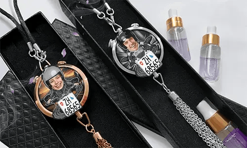 gallery-personalised-car-air-freshener-with-motorcycle-driver-2