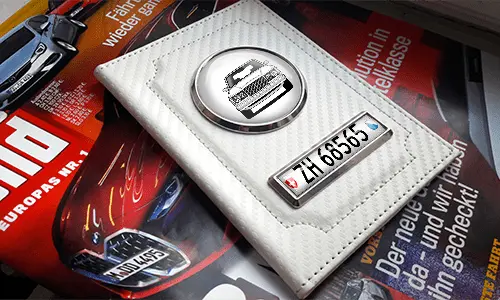 gallery-photo-car-documents-holder-white-carbon-2