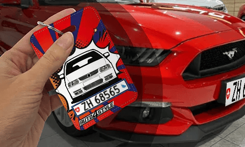 Innenspiegel anhänger mit Auto Rot in der Hand coole rückspiegelanhänger