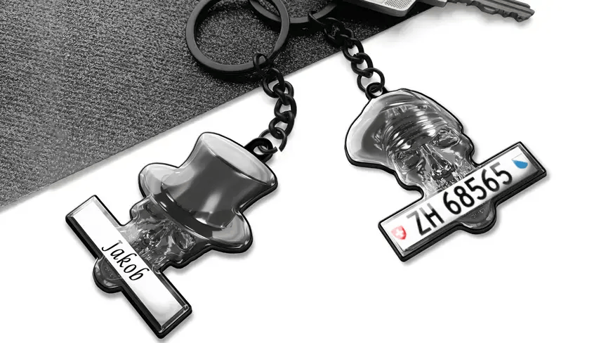 head-keychain-skull-license-plate